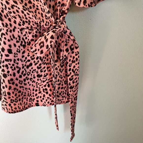 Mi Ami XXS Shirt Pink cheetah Wrap Top - Picture 6 of 6